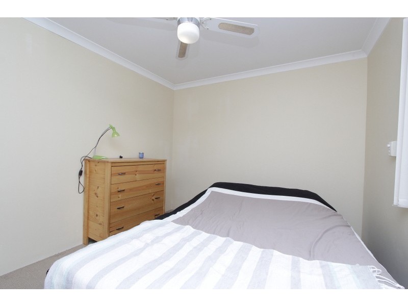 3/6 Whiteside Road, Cloverdale WA 6105