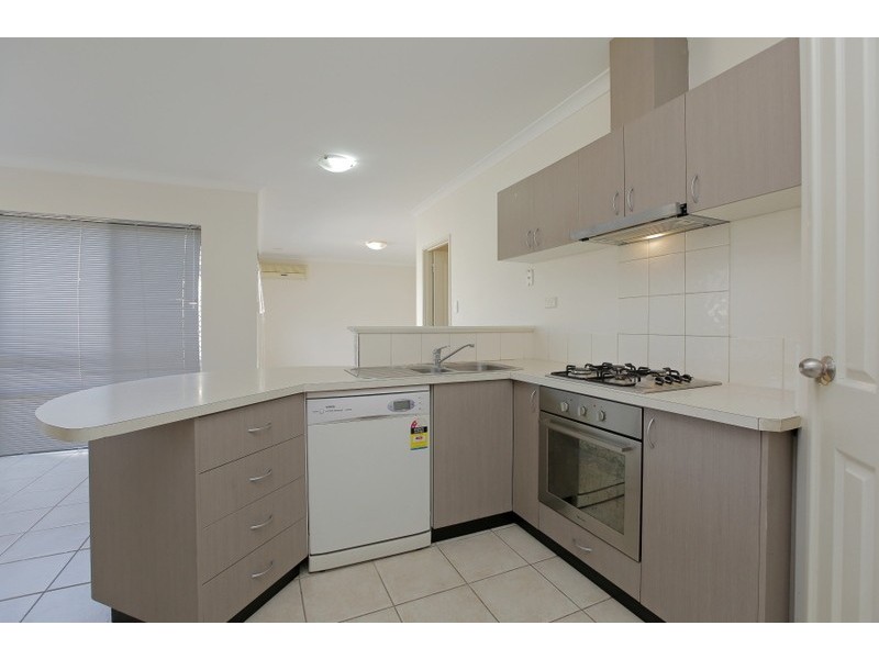 12/77-79 Henry Street, East Cannington WA 6107