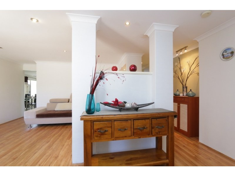 B/11 Chester Street, Belmont WA 6104