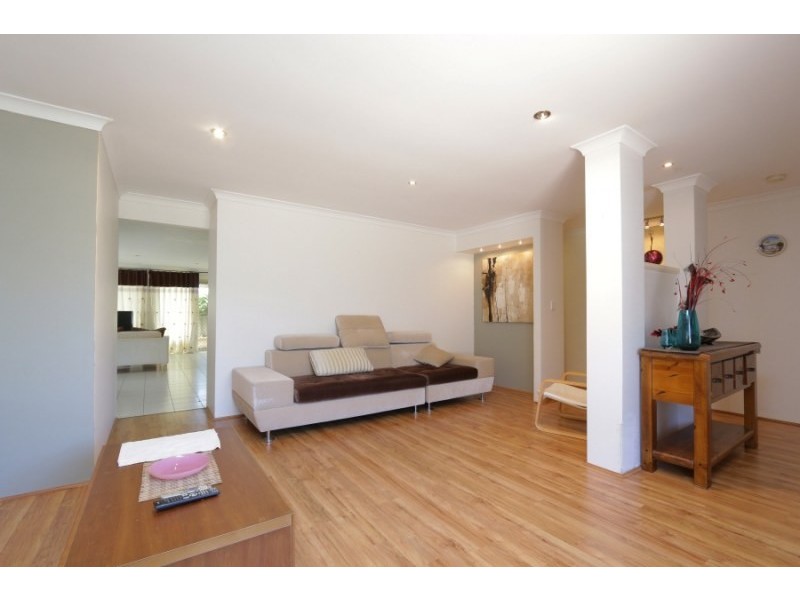 B/11 Chester Street, Belmont WA 6104