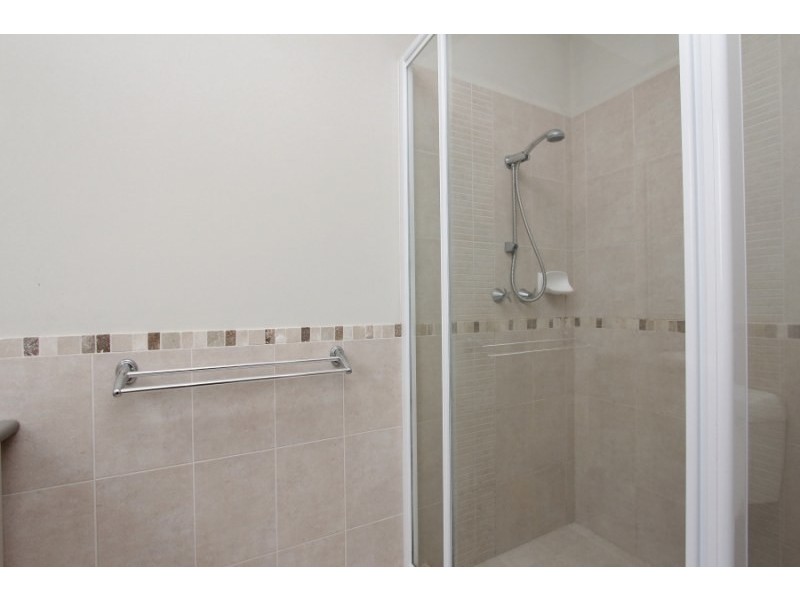 16D Pollard Street, Glendalough WA 6016