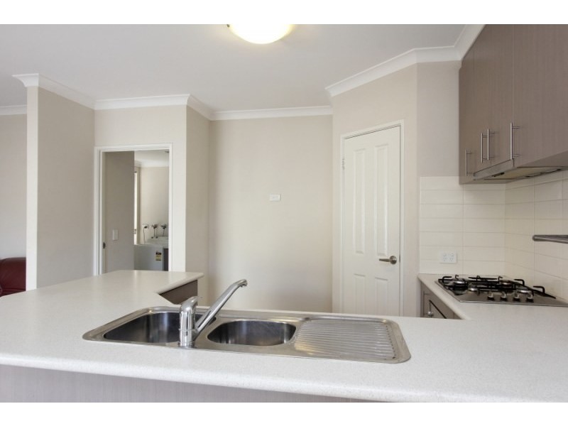 16D Pollard Street, Glendalough WA 6016