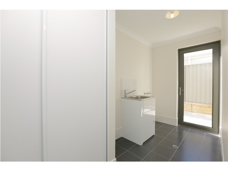 19 Chambri Chase, Success WA 6164