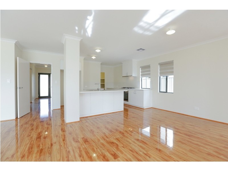 19 Chambri Chase, Success WA 6164