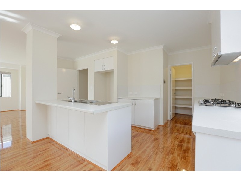 19 Chambri Chase, Success WA 6164