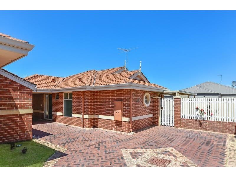 3/33 Flinders Street, Yokine WA 6060