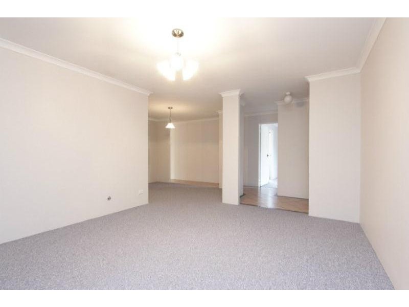 12 Headley Place, Bayswater WA 6053