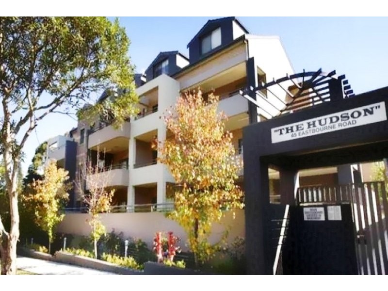 Unit 15/45 Eastbourne Road, Homebush West NSW 2140