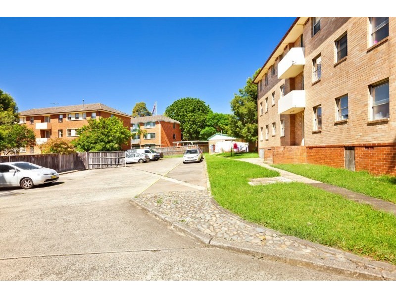 14 Marlene Crescent, Greenacre NSW 2190