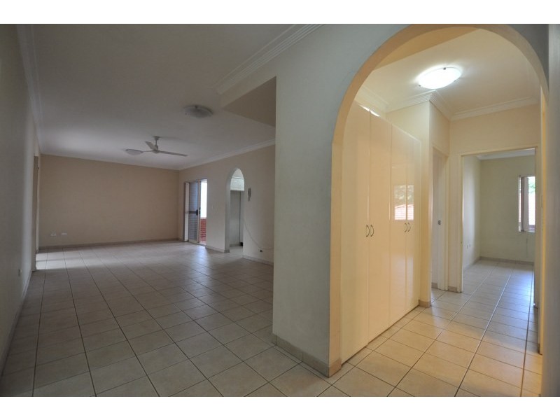 Unit 2/32 Burlington Road, Homebush NSW 2140