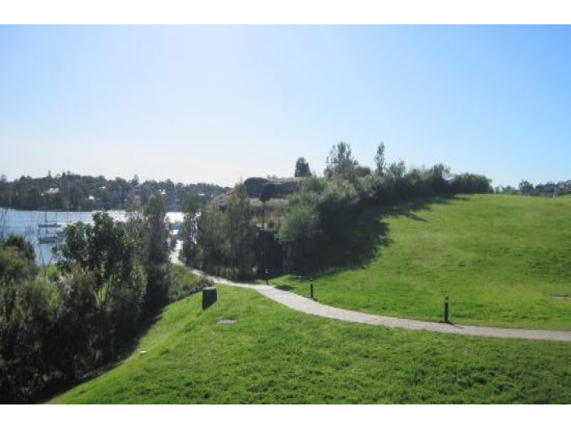 Unit 124/3 Manta Place, Chiswick NSW 2046