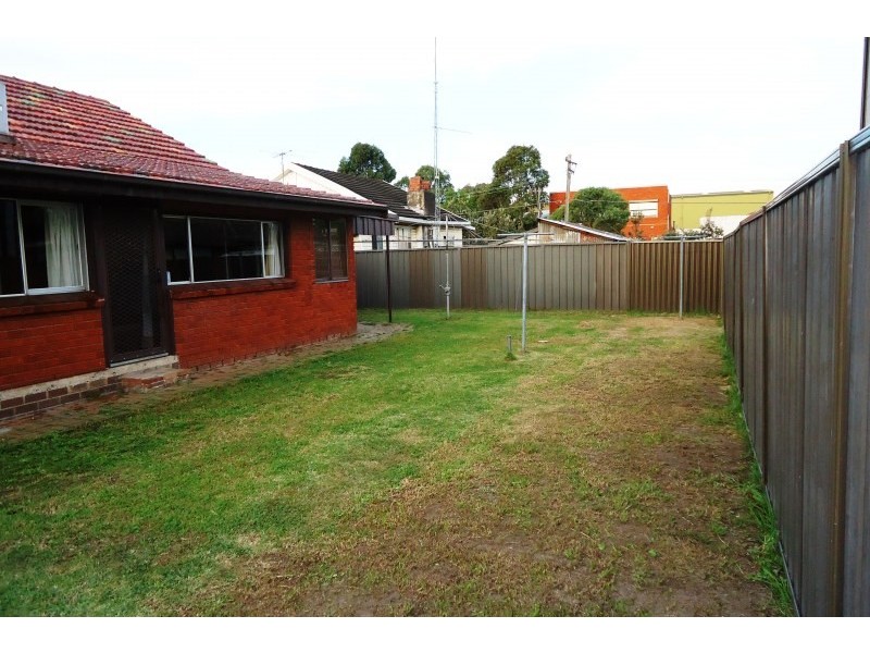 1a Shannon Street, Greenacre NSW 2190