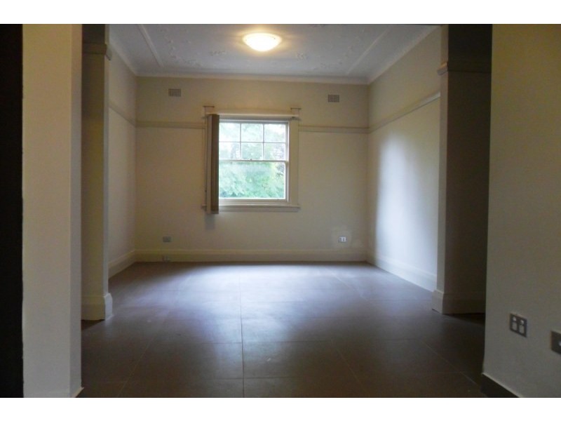 11 Burlington Road, Homebush NSW 2140