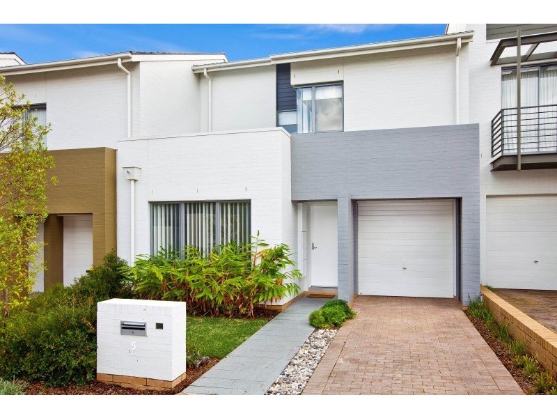 5 Henricks Avenue, Newington NSW 2127