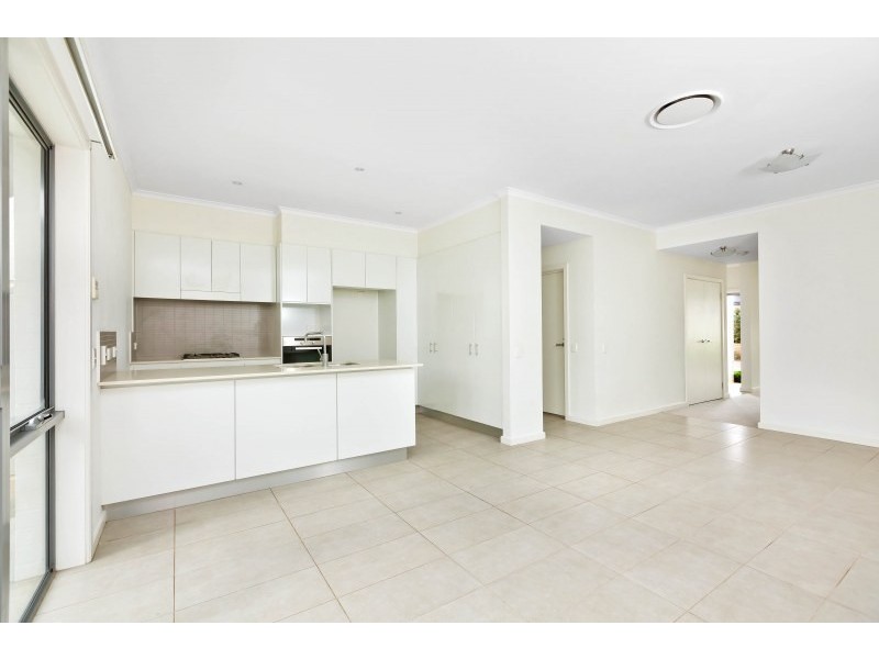 5 Henricks Avenue, Newington NSW 2127