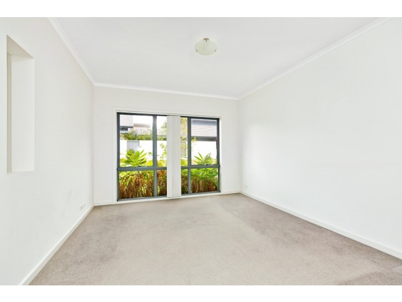 5 Henricks Avenue, Newington NSW 2127