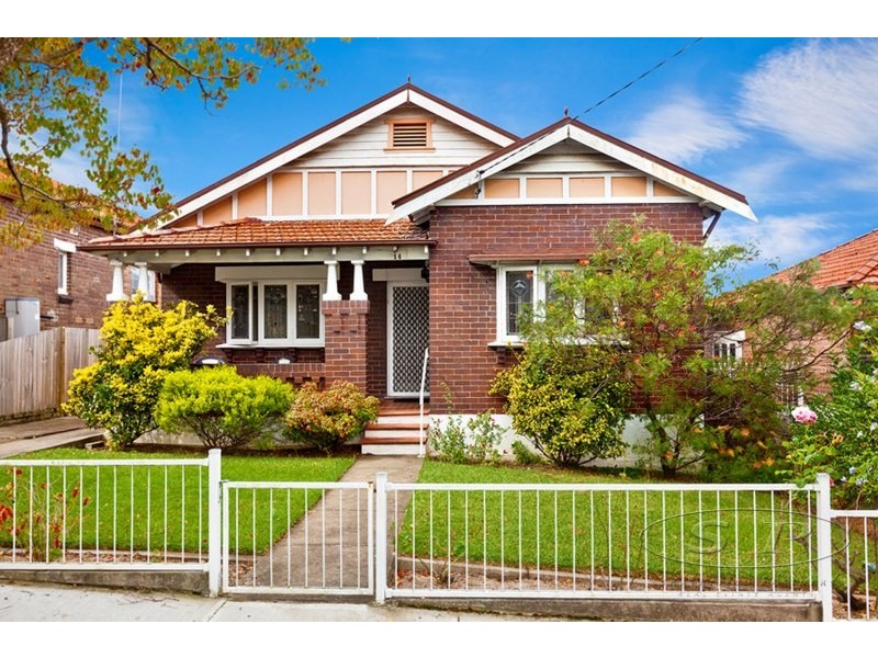 14 Holmwood Avenue, Strathfield South NSW 2136