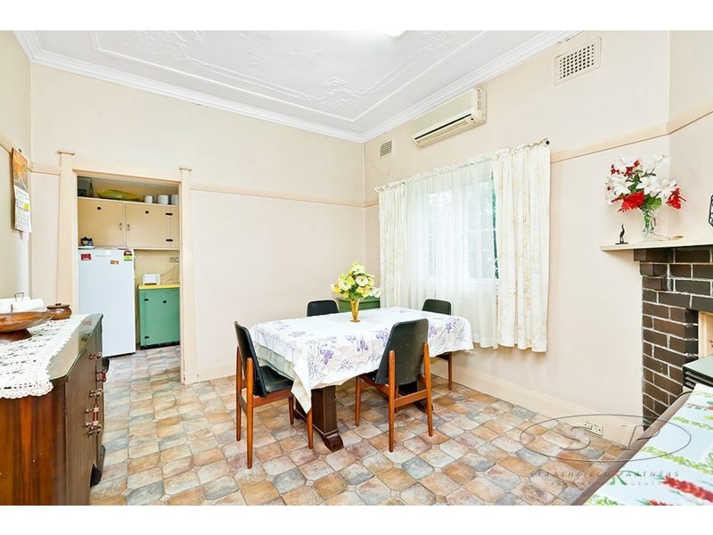 14 Holmwood Avenue, Strathfield South NSW 2136