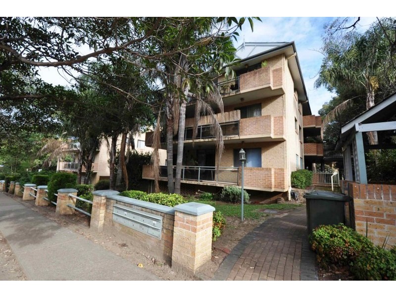 20 Queens Street, Westmead NSW 2145