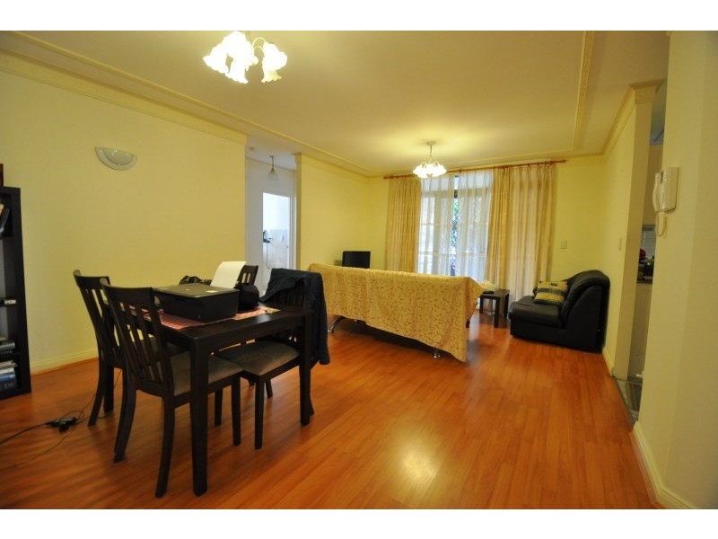 20 Queens Street, Westmead NSW 2145