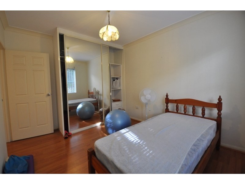 20 Queens Street, Westmead NSW 2145