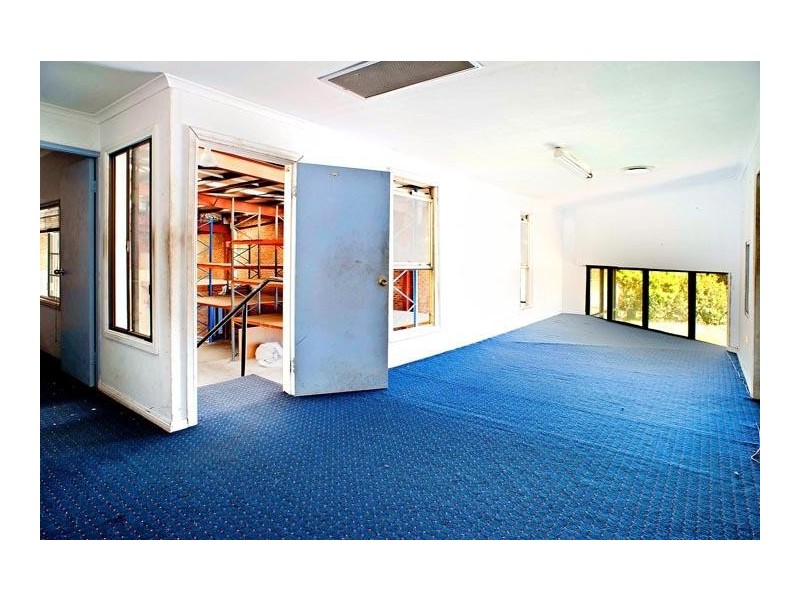 71 Hume Highway, Greenacre NSW 2190