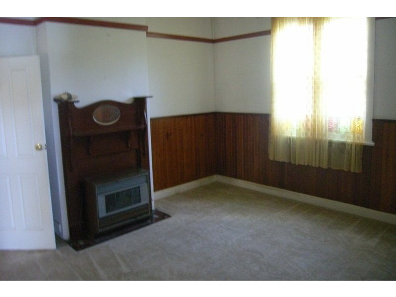 22 Warby Road, Campbelltown NSW 2560