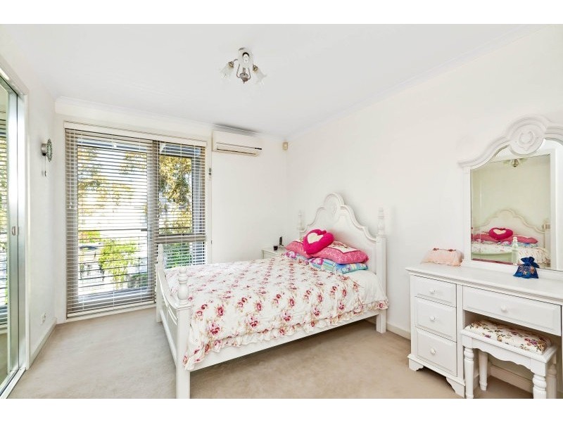 18 Beaurepaire Avenue, Newington NSW 2127