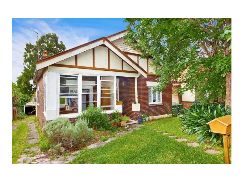 14 Bennett Avenue, Strathfield South NSW 2136