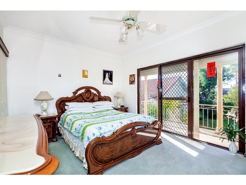 2 Kendall Street, Cabarita NSW 2137