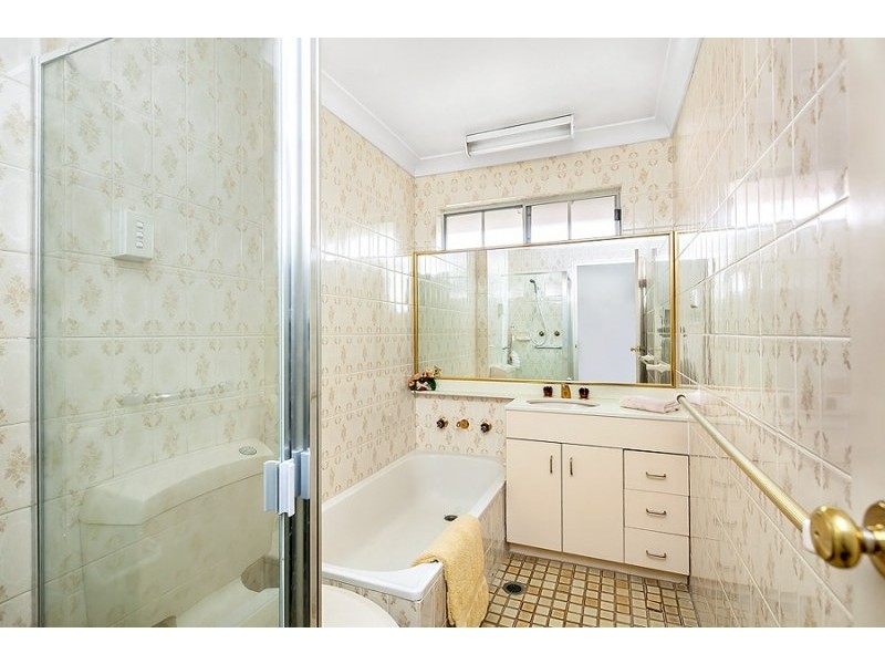 Unit 4/15-17 Beresford Road, Strathfield NSW 2135