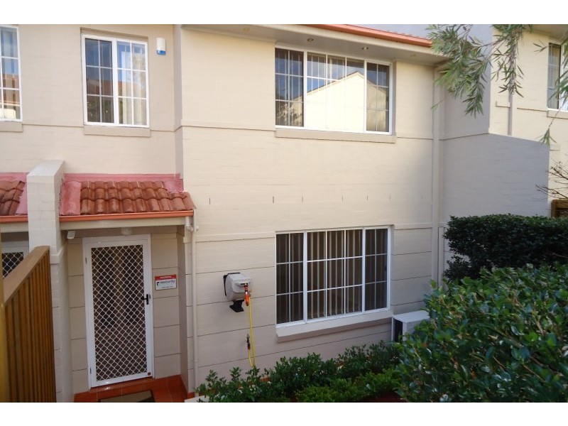 Unit 8/1-5 Busaco Road, Marsfield NSW 2122