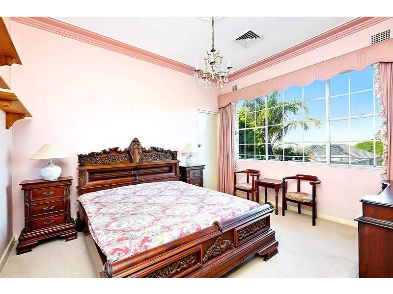 18 Highgate Street, Strathfield NSW 2135