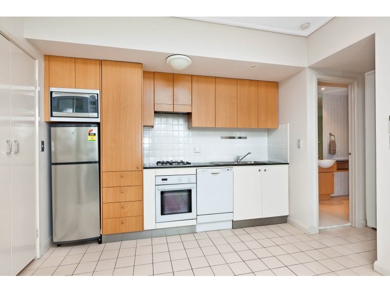 27 Bennelong Parkway, Wentworth Point NSW 2127