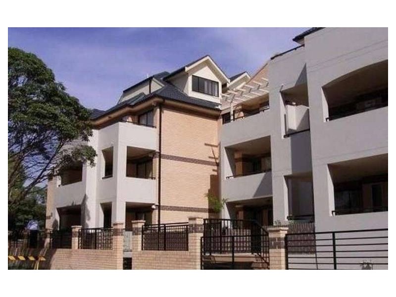 Unit 8/33-35 Eastbourne Road, Homebush West NSW 2140