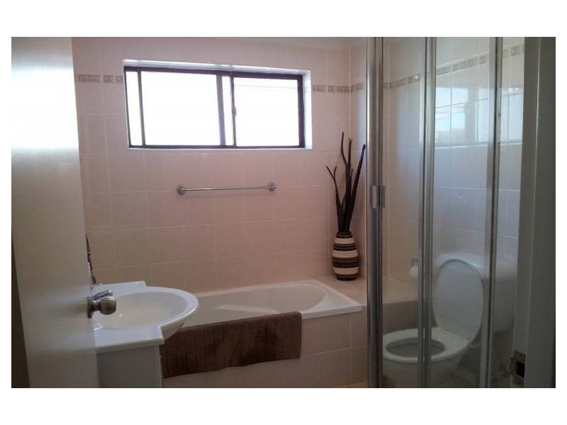 Unit 8/33-35 Eastbourne Road, Homebush West NSW 2140