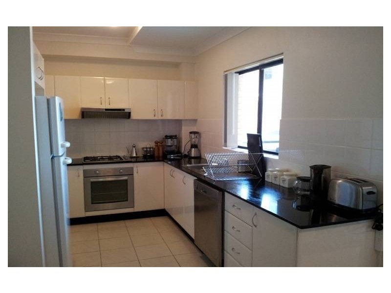 Unit 8/33-35 Eastbourne Road, Homebush West NSW 2140