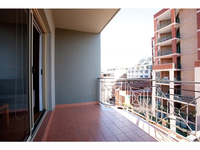 Unit 12/64-66 Buckingham Street, Surry Hills NSW 2010