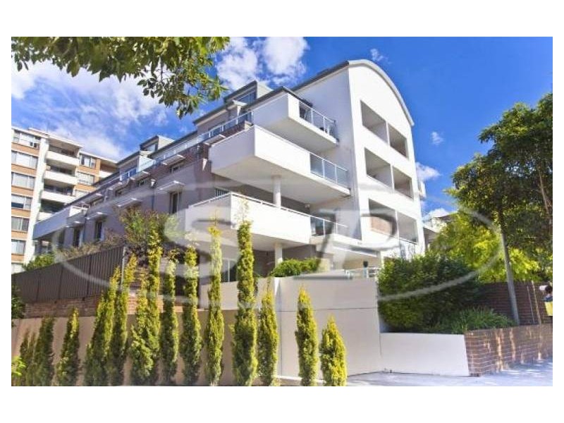 Unit 1/9-10 The Crescent, Homebush NSW 2140