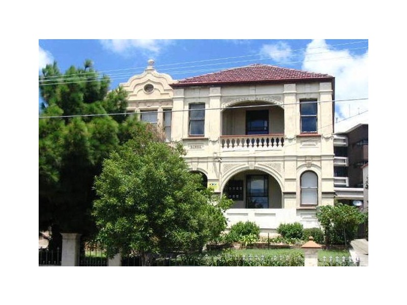 Unit 2/261 Trafalgar Street, Petersham NSW 2049