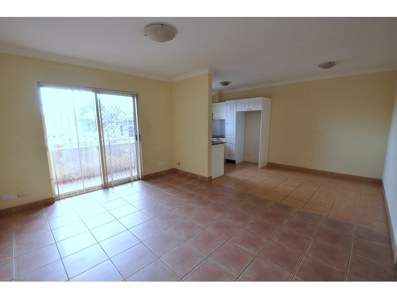 Unit 5/118 Stapleton Street, Pendle Hill NSW 2145