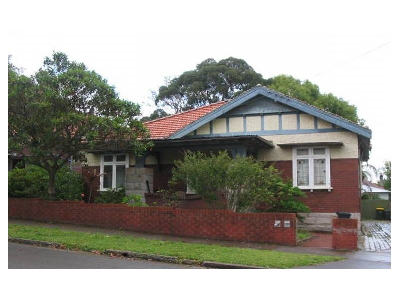 Unit 2/37 Tahlee Street, Burwood NSW 2134