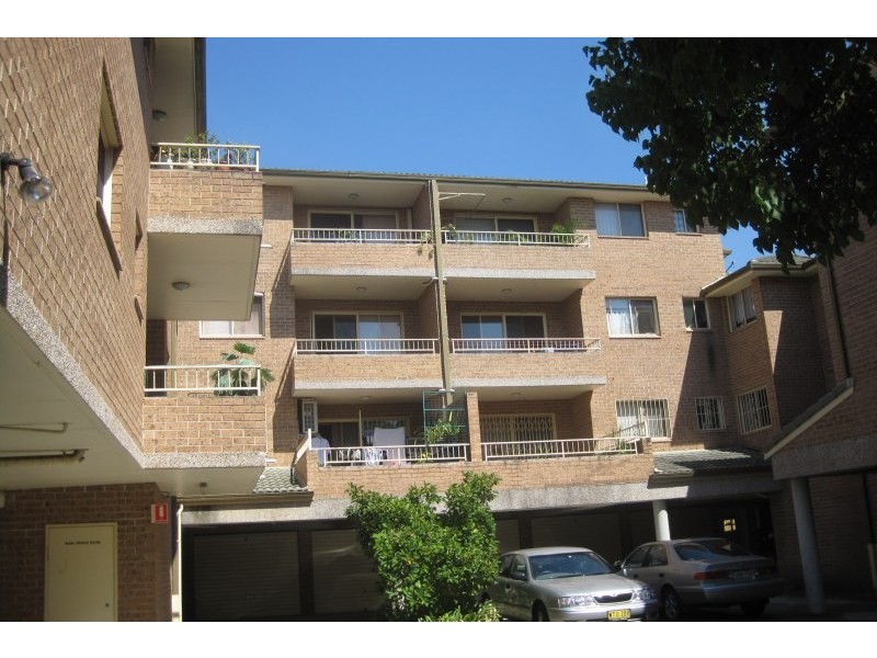 Unit 8/5 Gould Street, Campsie NSW 2194