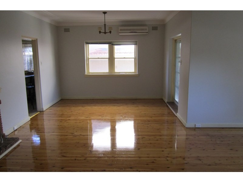 92 Lovell Road, Eastwood NSW 2122