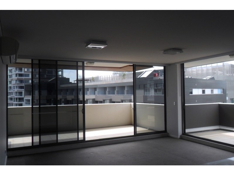 Unit 727/5 De Fries Avenue, Zetland NSW 2017