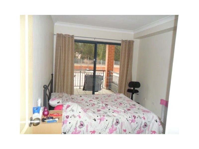 Unit 8/285 Merrylands Road, Merrylands NSW 2160