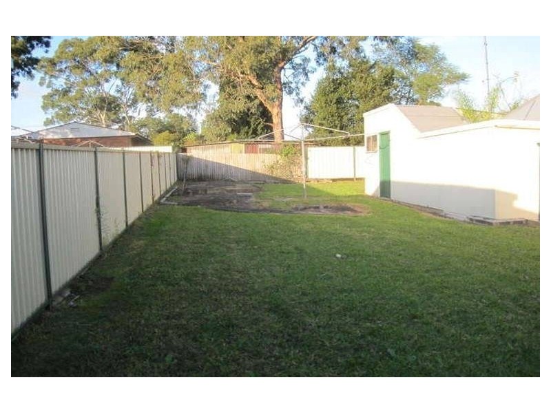 167 The Horsley Drive, Fairfield NSW 2165