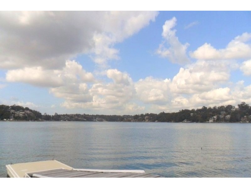 24 Bowden Crescent, Connells Point NSW 2221