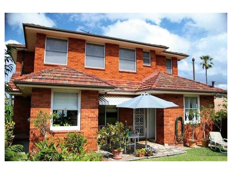 24 Bowden Crescent, Connells Point NSW 2221