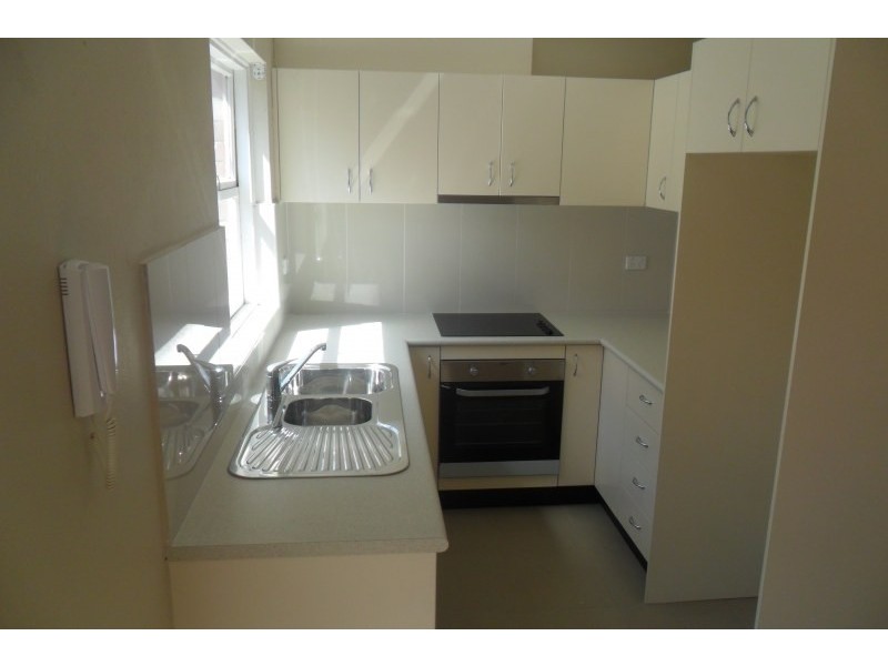 Unit 2/5a Henson Street, Summer Hill NSW 2130